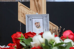 Вандалы осквернили могилу Паши Техника