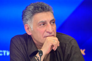 «Мое сердце сжалось в груди»: Жасмин высказалась о смерти Кеосаяна