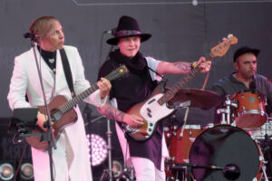 Осудившую СВО группу «Мумий Тролль» уличили в заработках в России