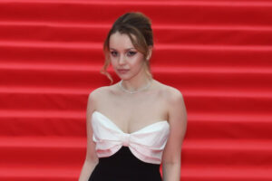 Звезда сериала «Вне игры» раскрыла, как познакомилась со своим возлюбленным