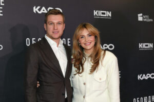 Актриса Дудина поделилась радостями материнства