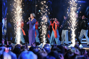 Киркоров объяснил, почему в Сети завирусились танцоры Булановой