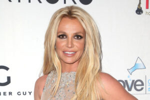 Пьяная Бритни Спирс за рулем едва не задавила человека