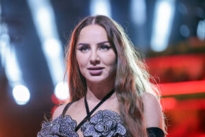 Анна Асти может закончить карьеру из-за деревни