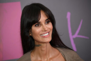 Измены, любовь к деньгам, алименты 14 тысяч рублей: как живет Алана Мамаева