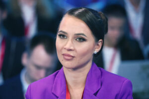 Новый роман, четвертая беременность, продажа личных вещей: как живет Лерчек