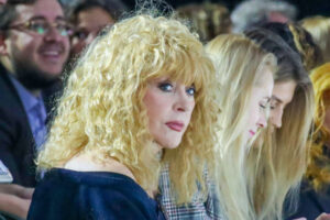 Пугачева опубликовала «траурное» видео из Лимасола