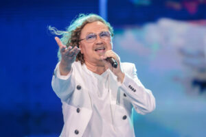 «Обижаться на жизнь»: Николаев о болезненном расставании с Королевой