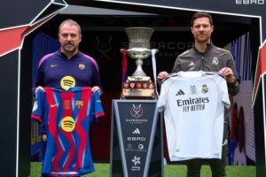 Флик и Алонсо сделали традиционное фото перед финалом Суперкубка Испании