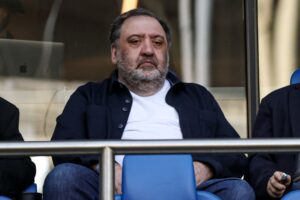 «Хороший живот, как у меня». Гурцкая — о форме новичка «Локомотива» Лукаса Веры на сборах