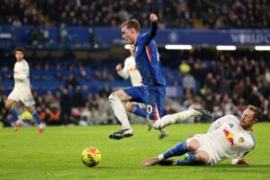 «Челси» не смог победить «Лидс», ведя со счётом 2:0 по ходу матча АПЛ