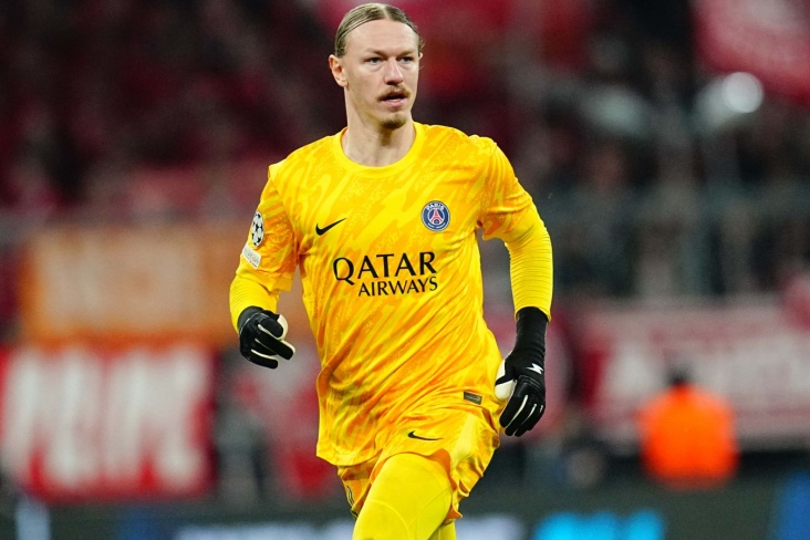 «Там с булочками играет, пусть приезжает, мы покажем мастер‑класс». Воробьёв — о Сафонове