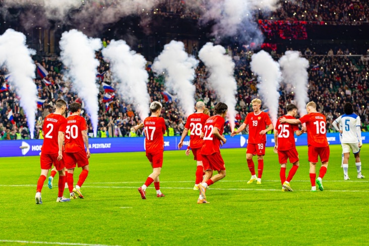 «Я очень счастлив». Полузащитник «Балтики» Максим Петров — о дебюте в сборной России