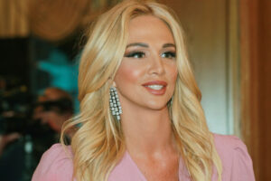 Лопырева, Нюша, Милохин: куда российские звезды бегут из Дубая от обстрелов