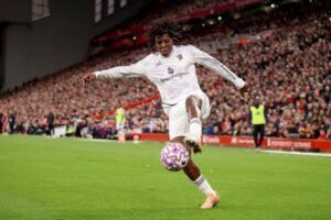 Стало известно условие, при котором «МЮ» купит нового левого защитника — The Sun