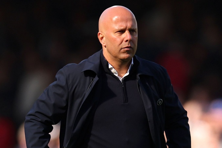 Тренер «Ливерпуля» Слот объяснил замену Салаха в матче с «Галатасараем» в ЛЧ