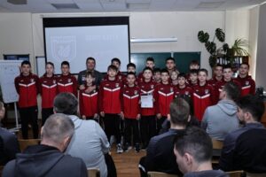 Франк Артига встретился с воспитанниками и тренерами академии «Рубина»