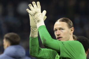 Тренер вратарей Мельников: важно, как Сафонов будет дальше играть в «ПСЖ»