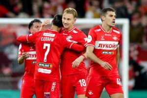 Валерий Непомнящий: желание Черчесова и Карпина обыграть «Спартак» передаётся игрокам