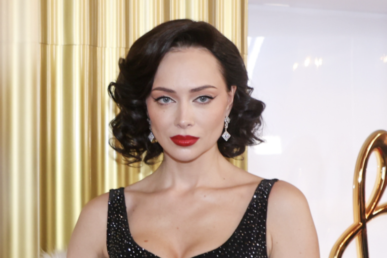 Настасья Самбурская