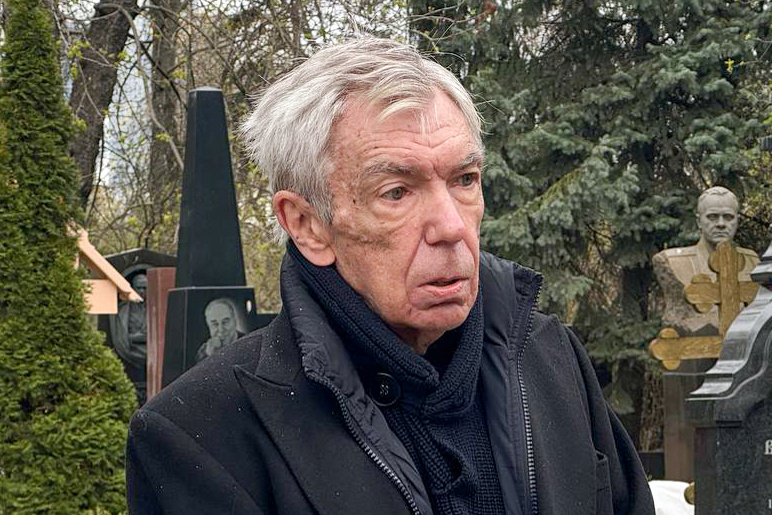 Юрий Николаев