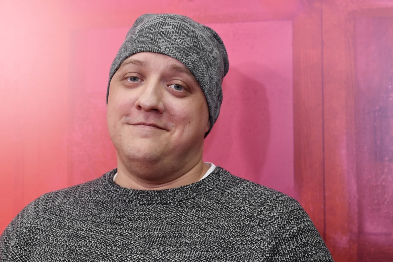 Роман Попов