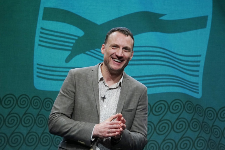 Анатолий Белый