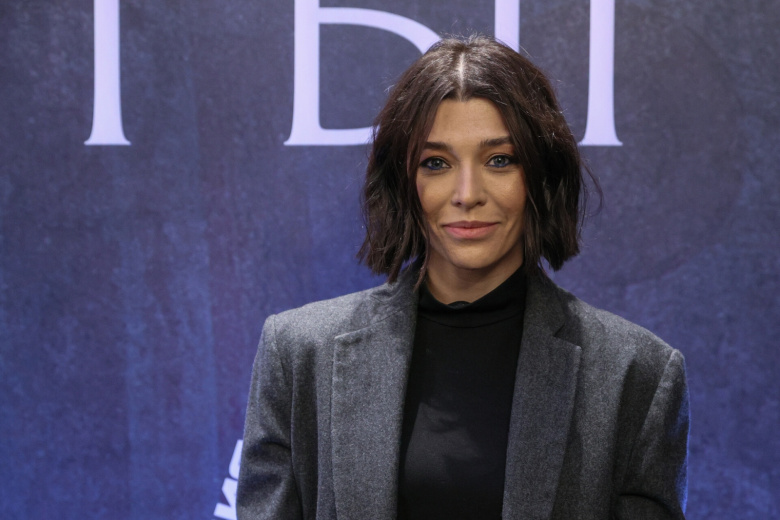 Актриса, певица Алина Астровская на премьере сериала режиссера Александра Молочникова «Монастырь» в кинотеатре «Художественный»