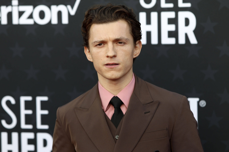 Том Холланд